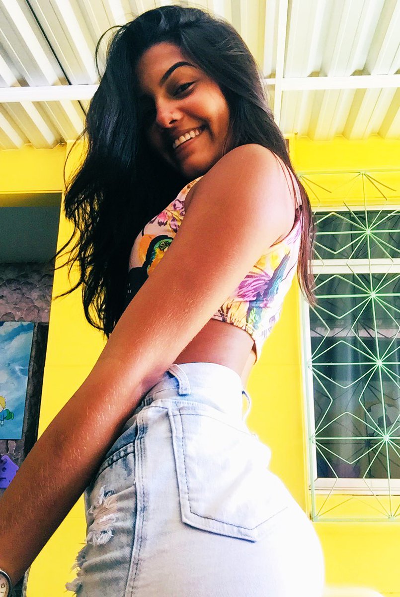 Shaiannyramalh2's tweet photo. 🥵 https://t.co/EKpwydzLlk