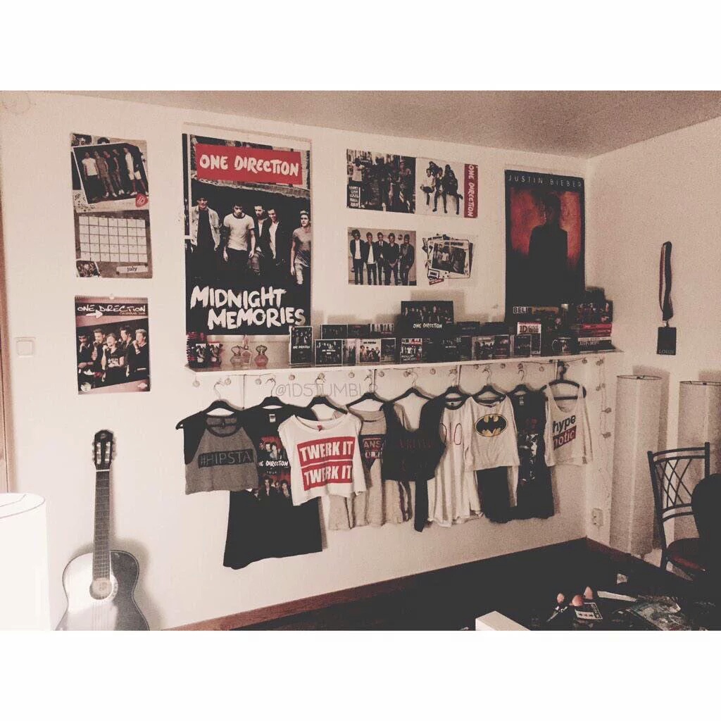 whatafakinpussy's tweet image. el cuarto que tengo/// el que quiero #OneDirection #onedirection10years #1DEAD