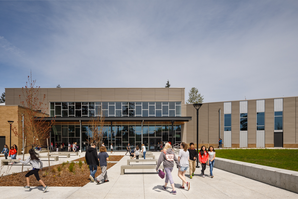 Join A4LE Washington Chapter on Monday, July 27 at 4:30pm PST for a virtual tour of Edmonds School District’s Alderwood Middle School and a free webinar and discussion about how to reopen schools safely. Register here: a4le.org/A4LE/Regions/P…