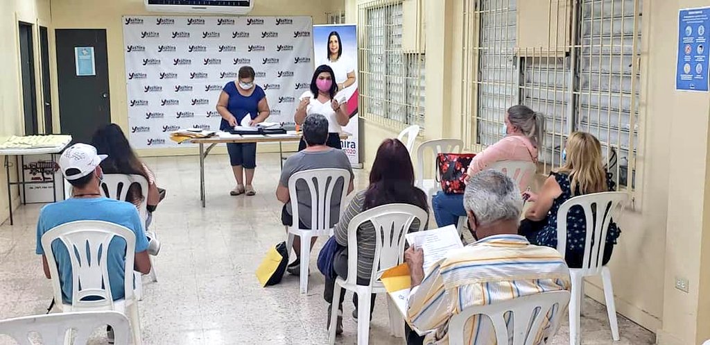 YashiraMLebron's tweet photo. Continuamos en adiestramiento electoral  con el debido distanciamiento. #Bayamon #Precinto11 #PNP #Yashira2020 #RamonLuis2020 #CamaraPNP #TrabajoEnEquipo https://t.co/j6piOI77Ou