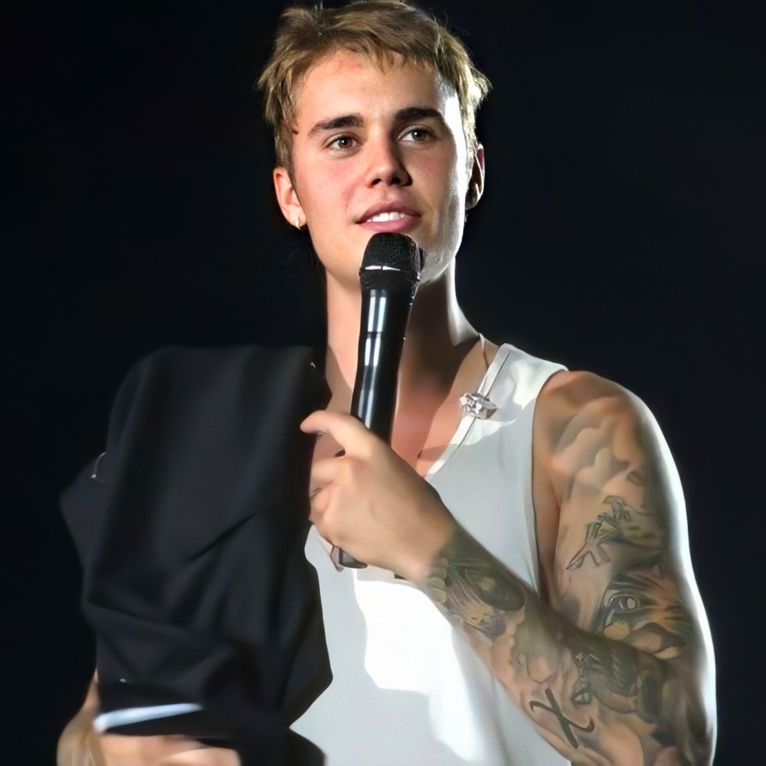 postsbiebers's tweet photo. https://t.co/H83ijYqnUb