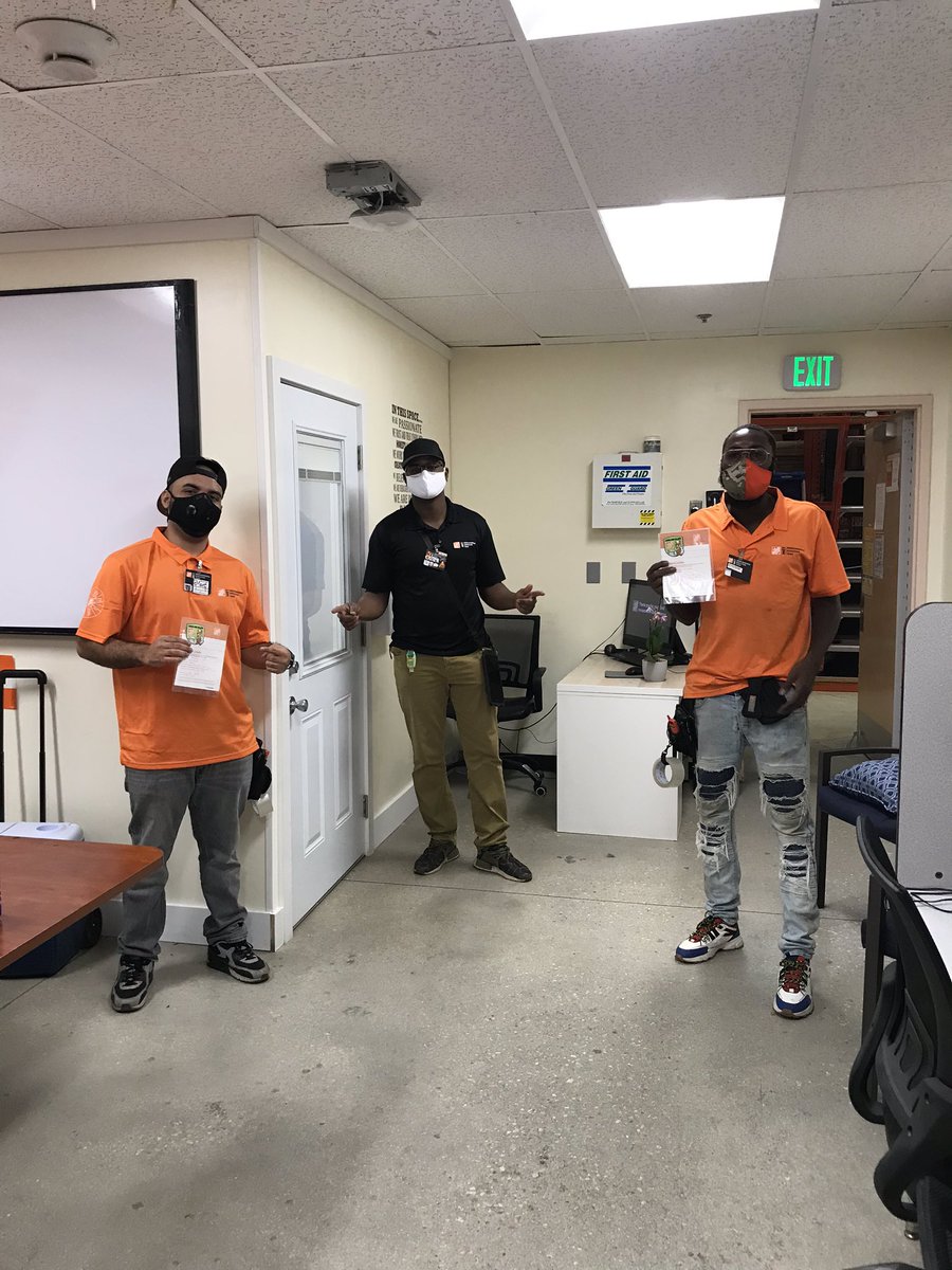 Derryn6306MS's tweet photo. What a great time to recognize some great associates! First and foremost, I would like to thank all of my associates for the hard work they have done but I would like to recognize Stephan &amp; Marclem for always going above and beyond doing the right thing. You are all amazing! https://t.co/WDr0MPk26H