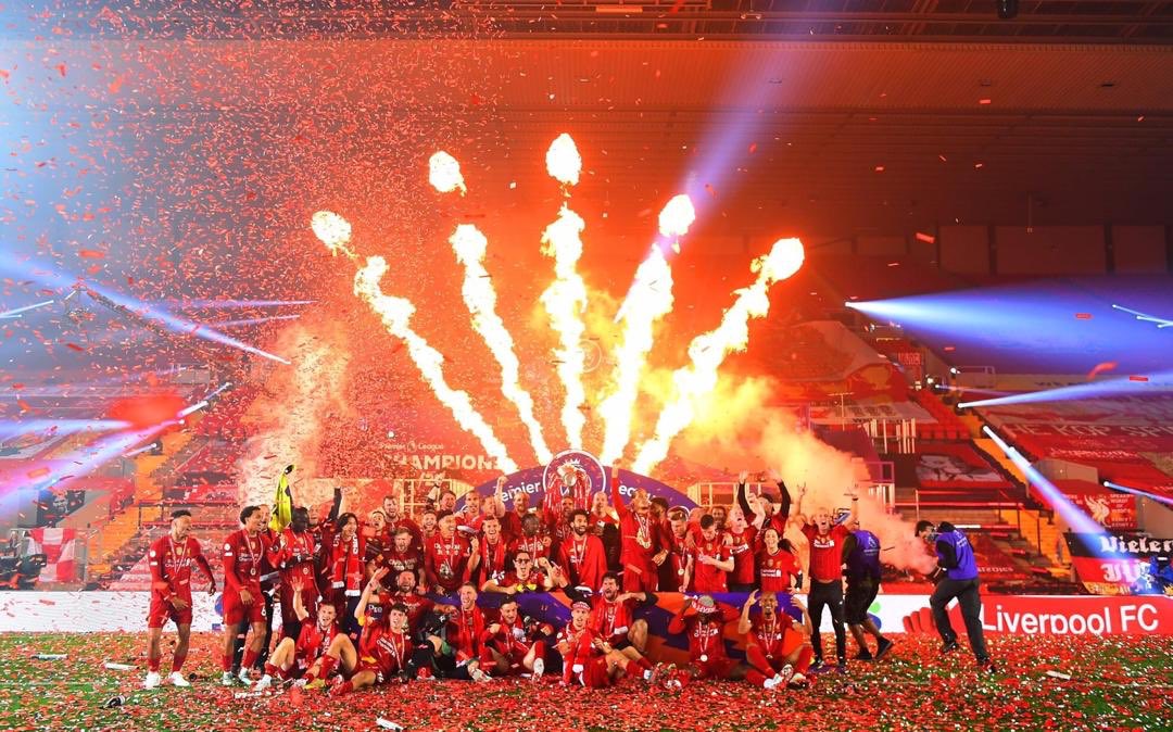 OgeMoney_'s tweet photo. Been a record breaking season for my team @LFC #LIVCHE #bbnajia2020 #PremierLeague #Liverpoolchampions https://t.co/pNwJEno10G