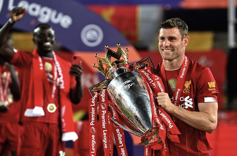 a thread of pictures of everyone with the trophy.