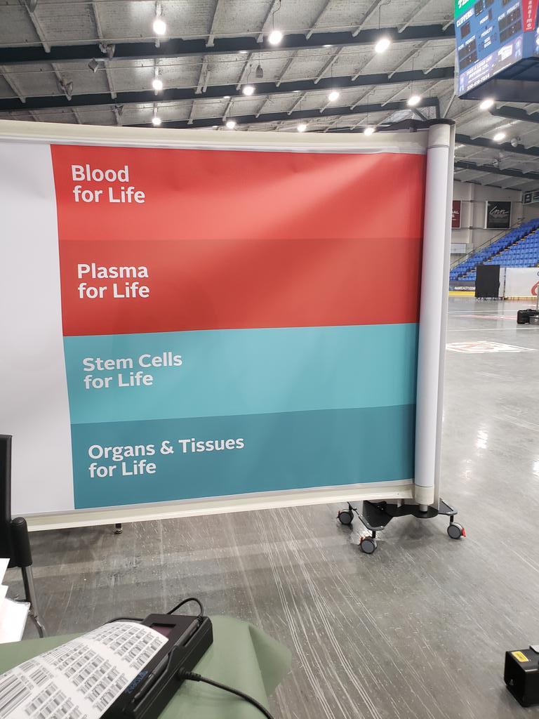 5minMajor's tweet photo. @LifelineBC @CanadasLifeline COVID-19 has put a dent into what I can do this summer for the community. But I can still give blood. Kudos to the great staff at the #Nanaimo blood donor clinic. #alwaysfriendly #seeyouinseptember #itsinyoutogive https://t.co/zYxTjjYHhi