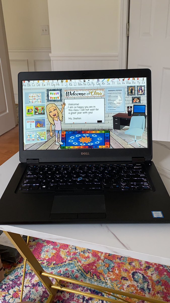 simphus77547902's tweet photo. Getting ready for the 2020-2021 school year looks a little different than my previous years... https://t.co/K5KthuApyT