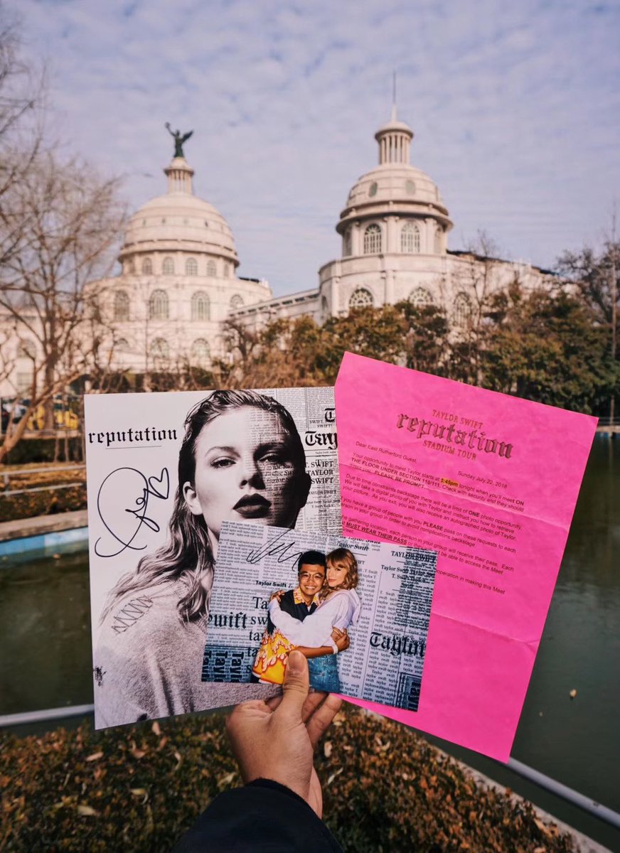 acupofkev's tweet photo. 2 years ago today..something magical happened & somehow it was everything #thenightthingschanged @taylorswift13 @taylornation13 https://t.co/yFH8wAGvCD