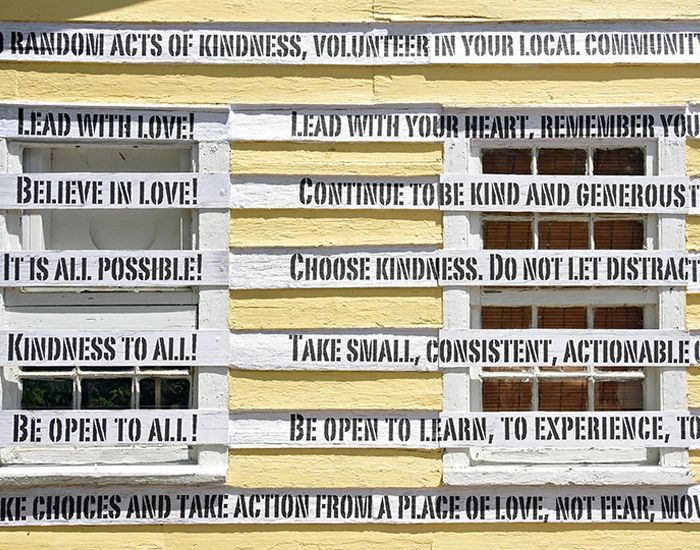 designboom's tweet photo. 'what next?' is a public mural to inspire hope in the face of the coronavirus crisis
https://t.co/sfYwocG0Ib https://t.co/MXjIinEFSM