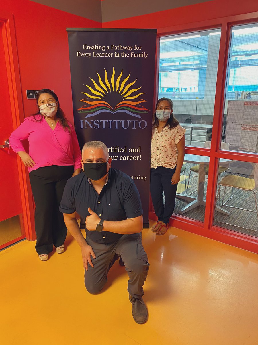 aaorteg's tweet photo. Thank you for hosting me @Instituto1977 Keep up the great work in providing education and job-training to create career pathways for youth, individuals, and families! @chicagosmayor https://t.co/KwZ5Aaottc