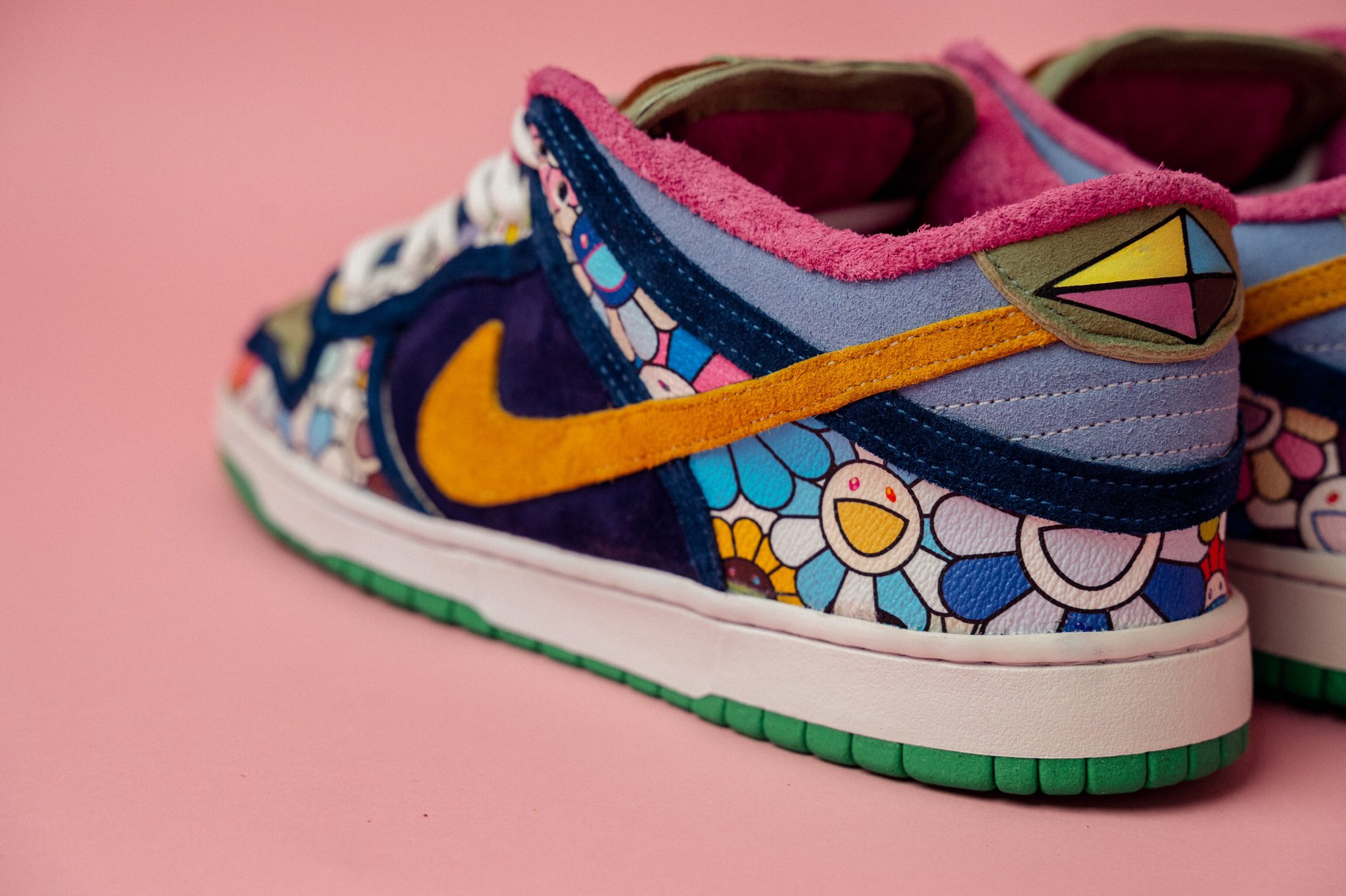 Takashi Murakami x Nike SB Dunk Low, This Takashi Murakami x Nike SB Dunk  Low custom is FIRE Would you cop? 🔥 🎥: marianocustoms, By The Sole  Supplier