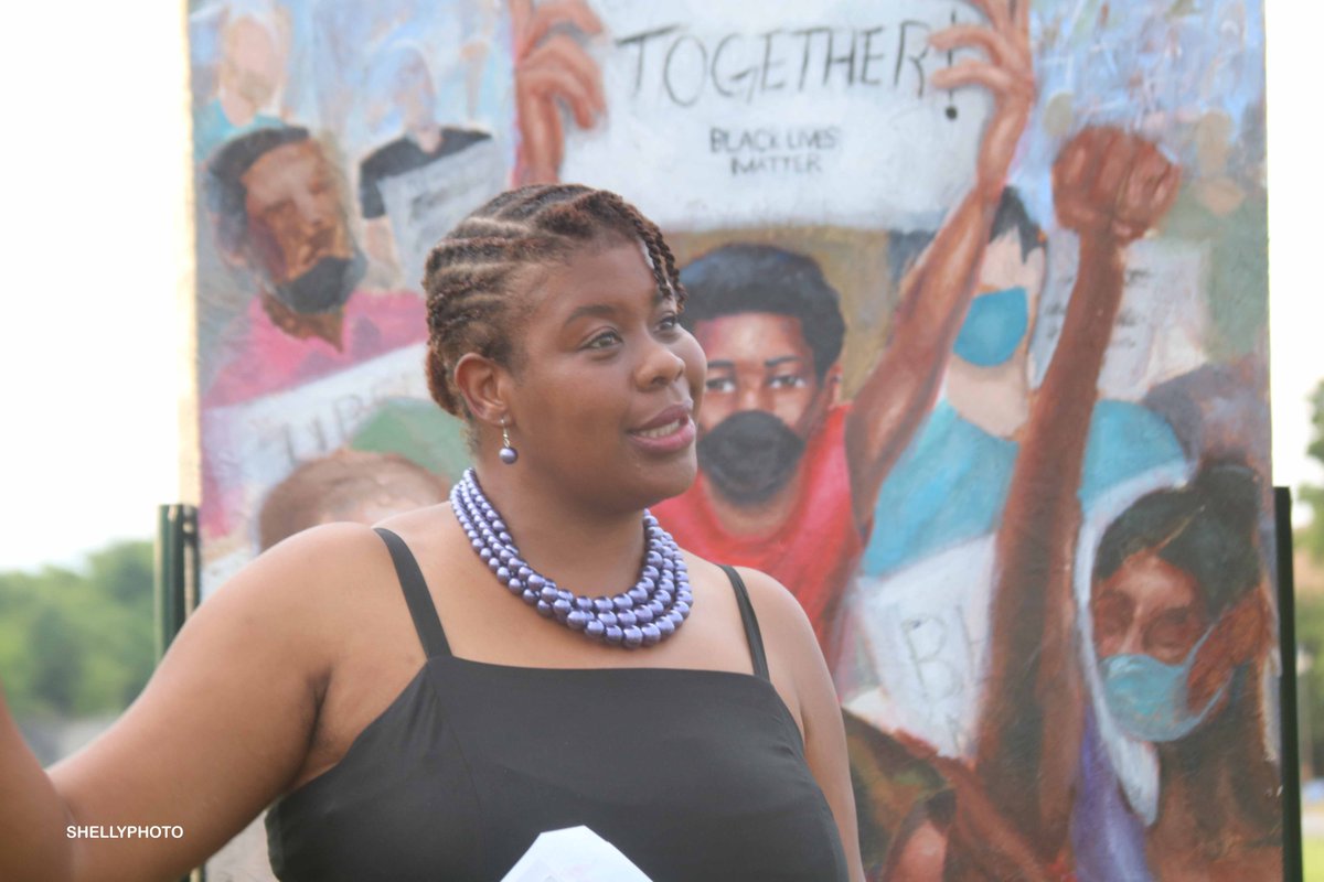 marcussims's tweet photo. pics from the BLM mural event on Monday! #huntsville #arts #alabama @huntsvillecity @striclyjesus256 @artshuntsville #aamu #wjab https://t.co/5IscFa62x7