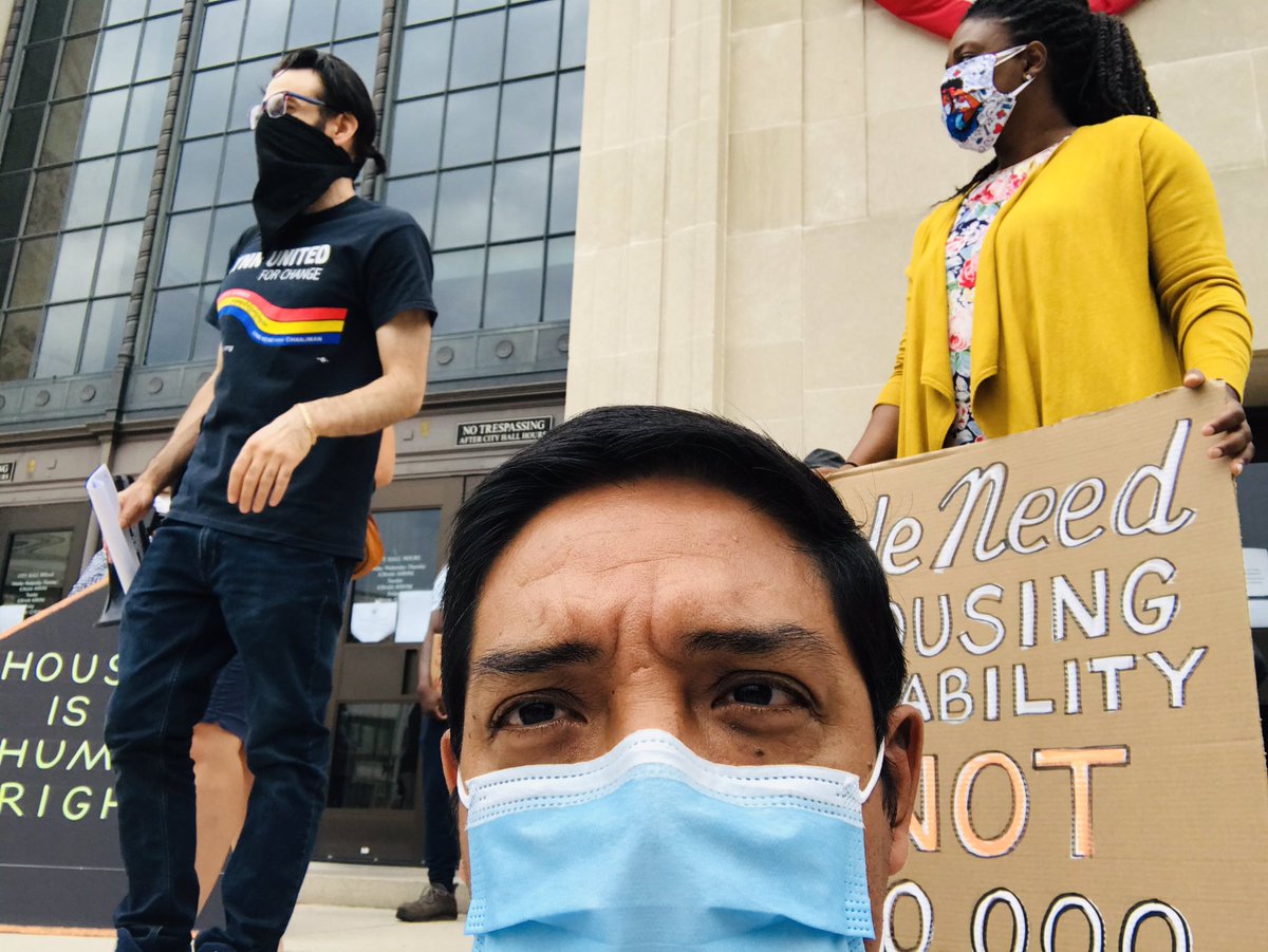 fernandostwitr's tweet photo. “Detengan los 20,000 desalojos en Massachusetts” era lo que pedía Organización local, hoy en Lynn. 

#WBM #StopTheEvictions https://t.co/SHUdQx3uES