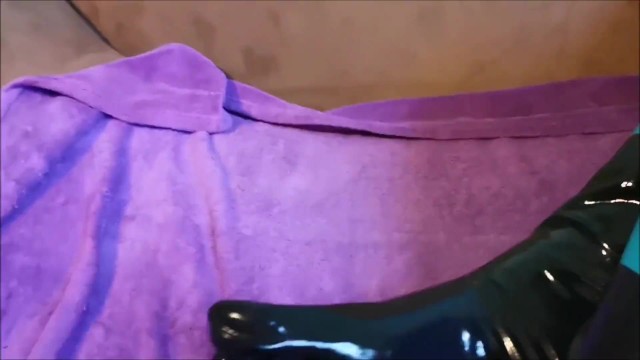 If you really love me, you'll watch my new Modelhub video: https://t.co/e0ecE1Ltoi https://t.co/mQ8e<a href="/tag/latex"class="tags"><span>#latex</span></a><a href="/tag/fetish"class="tags"><span>#fetish</span></a><a href="/tag/kinky"class="tags"><span>#kinky</span></a><a href="/tag/cyberpunk"class="tags"><span>#cyberpunk</span></a><a href="/tag/rubberdoll%20"class="tags"><span>#rubberdoll </span></a>