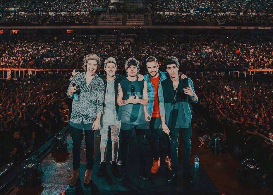 #10YearsOfOneDirection