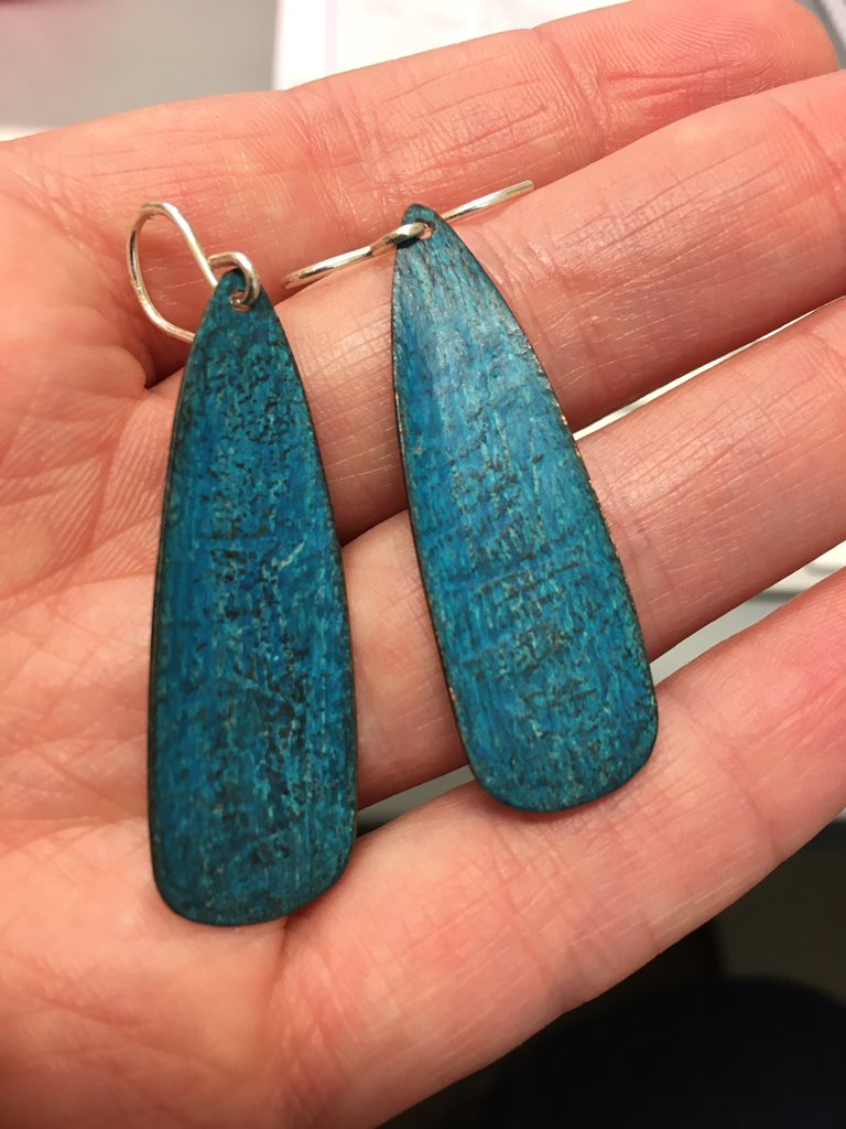 NSparksNZ's tweet photo. My beautiful new earrings from https://t.co/mZWgV6oz3j. #handcrafted #individuallydesigned. I’m in love ❤️ https://t.co/UdCjhfWhVc