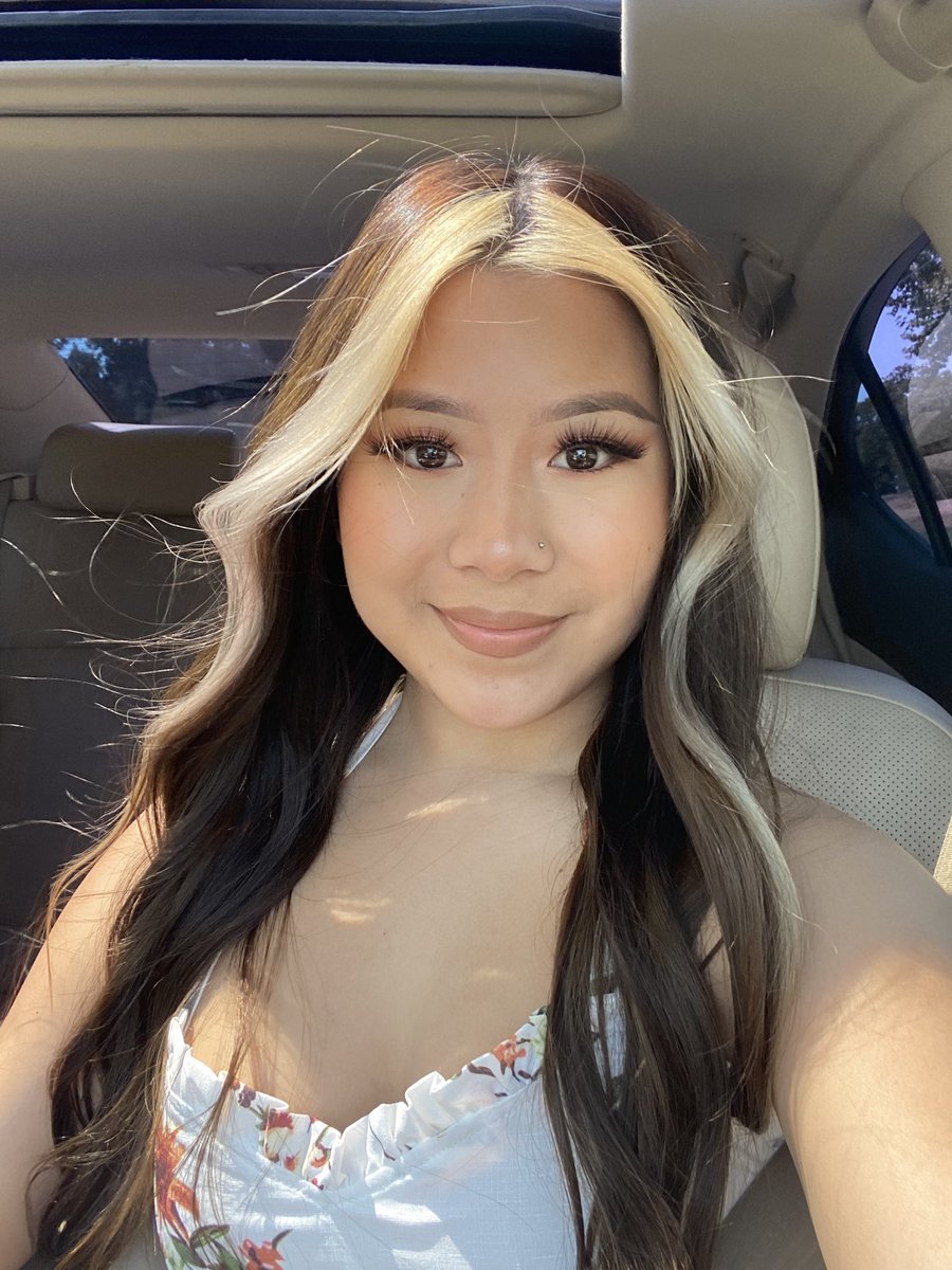 faerielex's tweet photo. hi i’m Lexy and i’m #proudtobe Mien and Laotian!! 

not many people know what I am bc we’re a very small minority group but i love my culture and and wouldn’t change myself for anything :-) https://t.co/9xnQqm7d9n