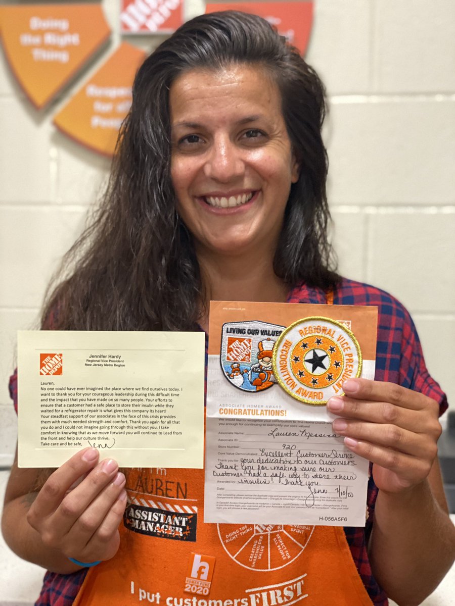 Colette (@colettechimenti) on Twitter photo Look 👀!! Congrats to ASM Lauren Messina!! Doing the Right Thing by our customer and getting the well deserved RVP Recognition Award from Jen Hardy! Made sure our customer had what they needed for emergency medical needs! #Superhero <a href="/CoreyLiliston/">Corey Lilliston</a> <a href="/JustinSM0920/">Justin Mauro</a> <a href="/jenfullerHD/">谷歌账号|TikTok私发|自动评论转推|FB账号|电报刷浏览量|推特账号</a> Look 👀!! Congrats to ASM Lauren Messina!! Doing the Right Thing by our customer and getting the well deserved RVP Recognition Award from Jen Hardy! Made sure our customer had what they needed for emergency medical needs! #Superhero <a href="/CoreyLiliston/">Corey Lilliston</a> <a href="/JustinSM0920/">Justin Mauro</a> <a href="/jenfullerHD/">谷歌账号|TikTok私发|自动评论转推|FB账号|电报刷浏览量|推特账号</a>