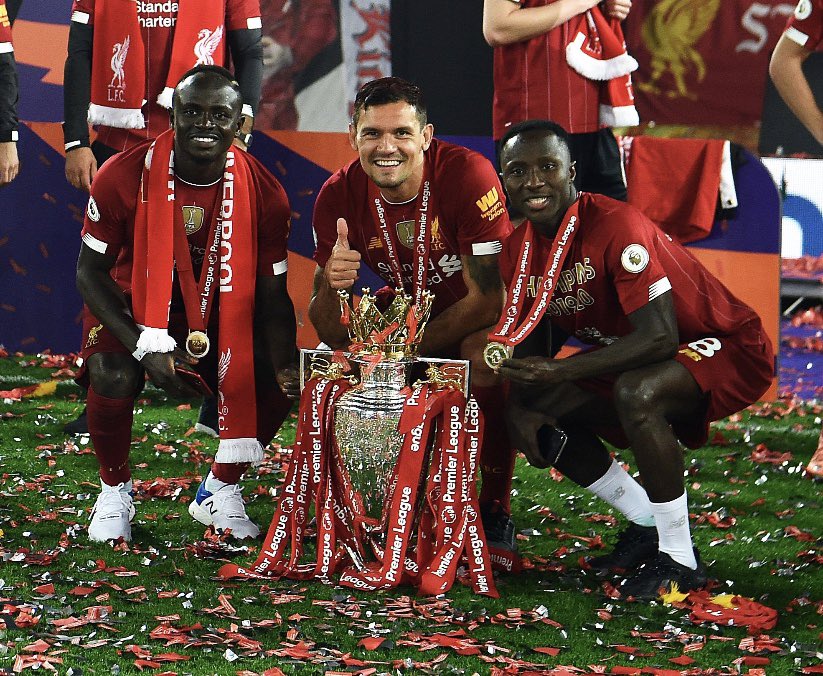 a thread of pictures of everyone with the trophy.