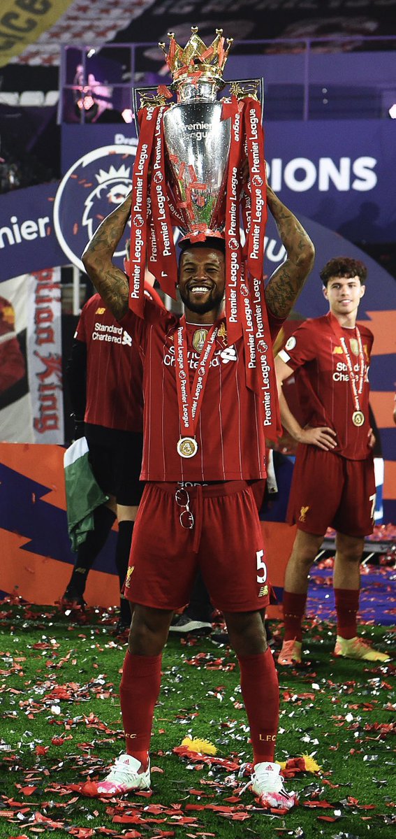 a thread of pictures of everyone with the trophy.