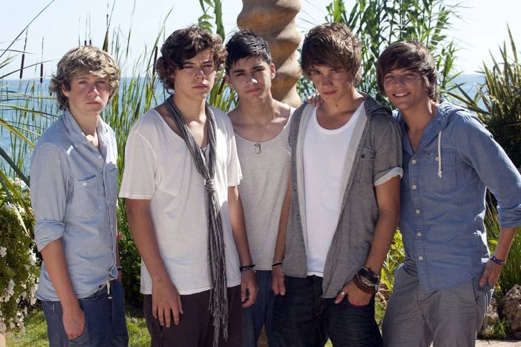 portallouisbr's tweet photo. 10 ANOS! E enfim, já é dia 23 no Reino Unido! e com isso, oficialmente os dez anos de One Direction e também de todo um legado marcando gerações

Seremos eternamente gratos e honrados por termos tido a oportunidade de conhecer Louis e os outros membros através #10YearsOf1D https://t.co/YueWiMnhVF