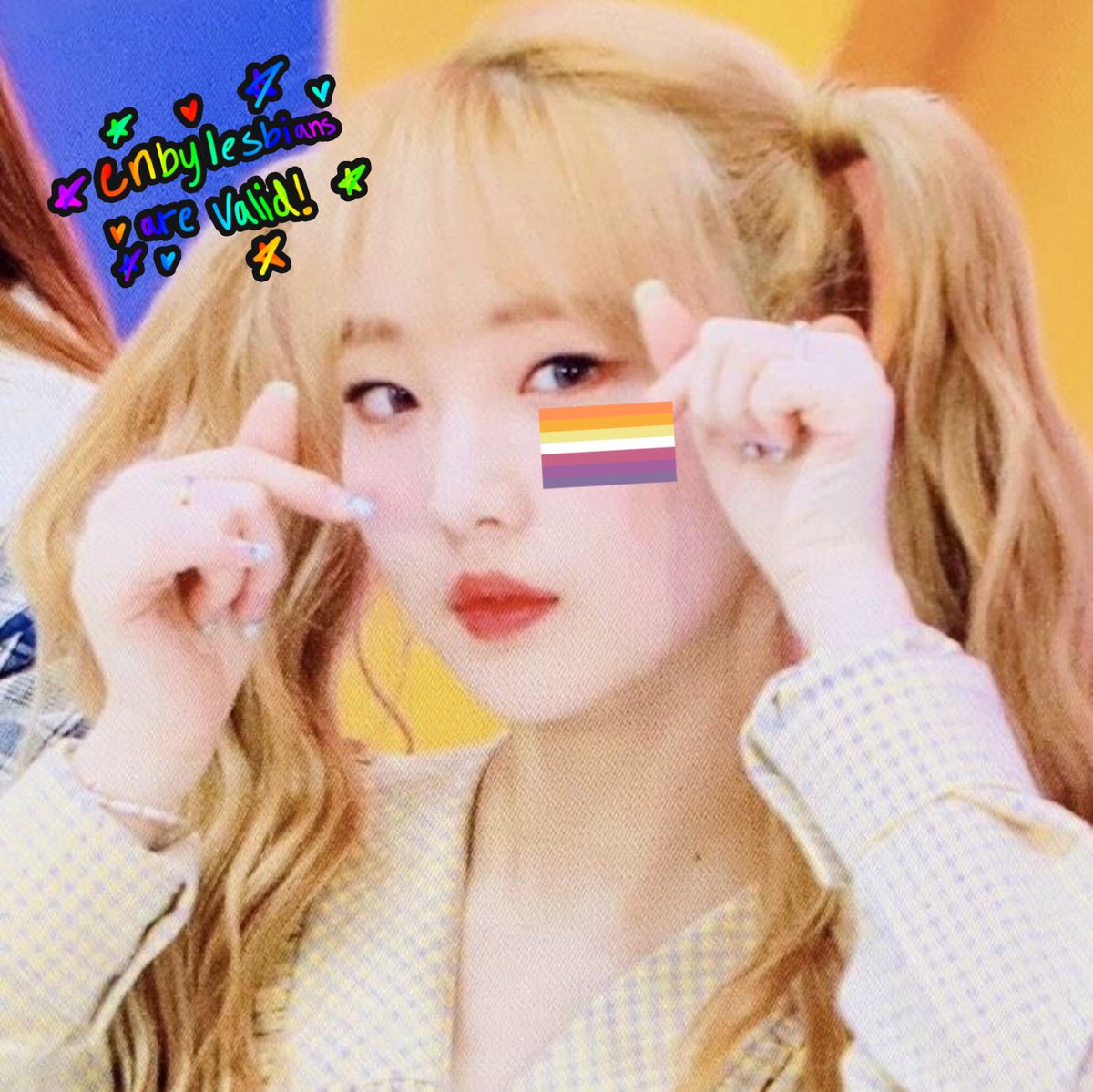 LOONABTSBIANS's tweet photo. #YEOJIN: https://t.co/0r0hsdSCrD