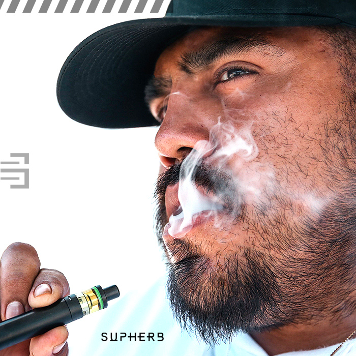 supherbofficial's tweet photo. What are the benefits of Indica? 
I know the skywalker OG can take you to the galaxy....
How about something else?
Tag a friend who loves #indica

Model: @lui_g_12
📷 @felishacarrasco55

#besupherb #livesupherb #cannabisbenefits  #420 #DuCoreTechnology #SubOhmTank #cannabisvape https://t.co/OYkG0wVWJd