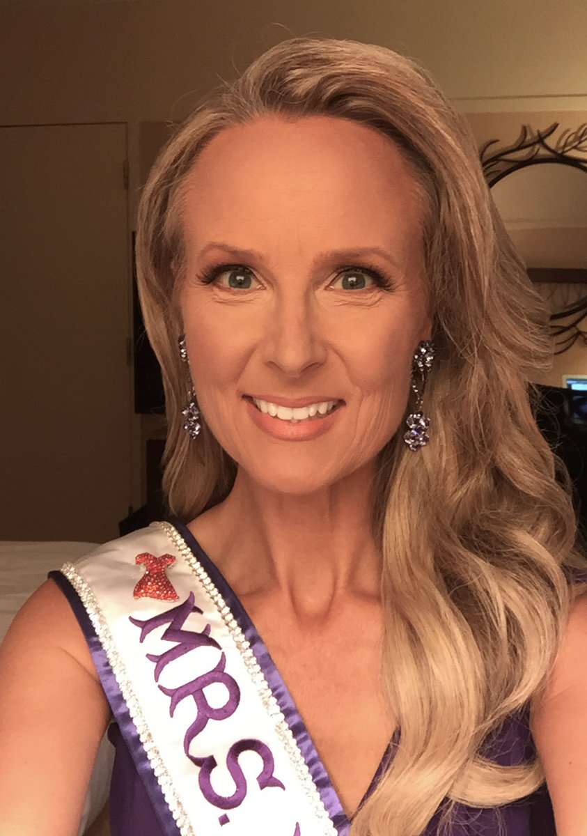 CoastMrs's tweet photo. EXCITING news! We will be live streaming both the 2020 Mrs. International Prelims &amp; Finals Pageants! 
The cost is $15 &amp; the live stream must be purchased on the desired viewing device.
www. https://t.co/GtvoxvG2H4
#MrsIntl2020 #IntlPageants
#MrsInternational
#FollowYourHeartEC https://t.co/kbKJ62shXQ