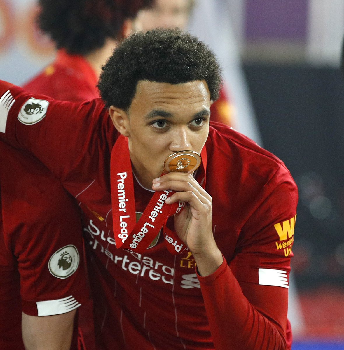 MrBoywunder's tweet photo. Trent Alexander-Arnold is 21 and has already achieved:

1 x Premier League
1 x Champions League
1 x Club World Cup
1 x Super Cup
1 x PFA TOTY
1 x UEFA TOTY
1 x Ballon d'Or nomination
Broke his own assist record for a defender in the league in back-to-back seasons

Living legend. https://t.co/ZXESdfcXwP
