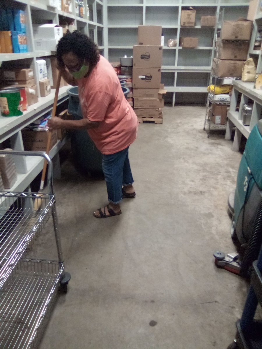 CtyKemper's tweet photo. Triple cleaning for the new school year. When you stay ready, you don't have to get ready. #Kchs#Kcms 
The Wildcat Way!! https://t.co/8hq4TtngiT