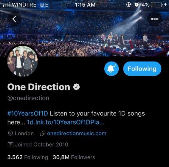 sigvoftimes's tweet photo. let’s go, clowns #10YearsOf1D #10YearsOfOneDirection https://t.co/5oh3BrvkTM