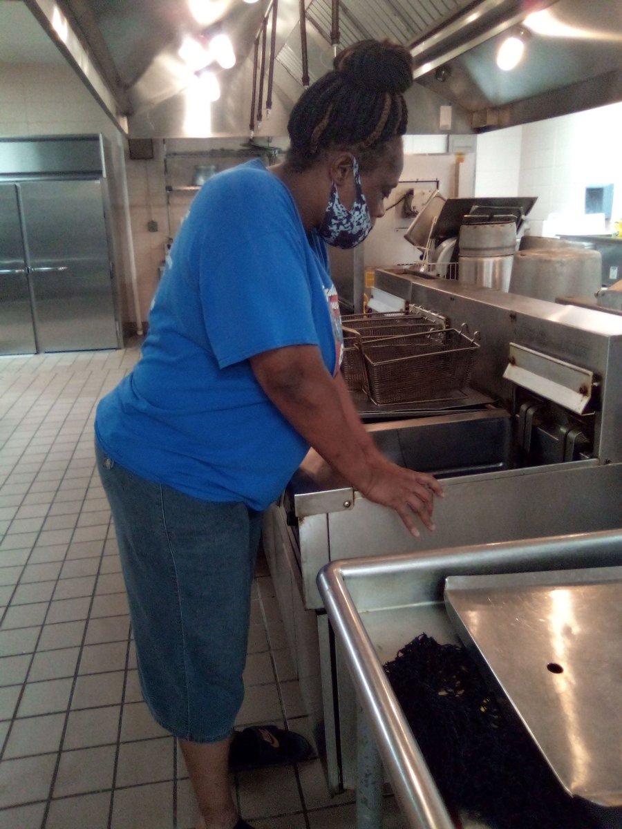 CtyKemper's tweet photo. Triple cleaning for the new school year. When you stay ready, you don't have to get ready. #Kchs#Kcms 
The Wildcat Way!! https://t.co/8hq4TtngiT