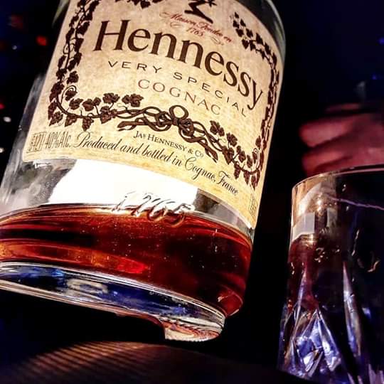 Nathi_Jola's tweet photo. The last kick of a dying horse 🥃 https://t.co/YJ7LJQB4qF