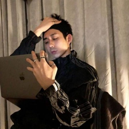 code kunstkunst in german means art, so his name is code: art