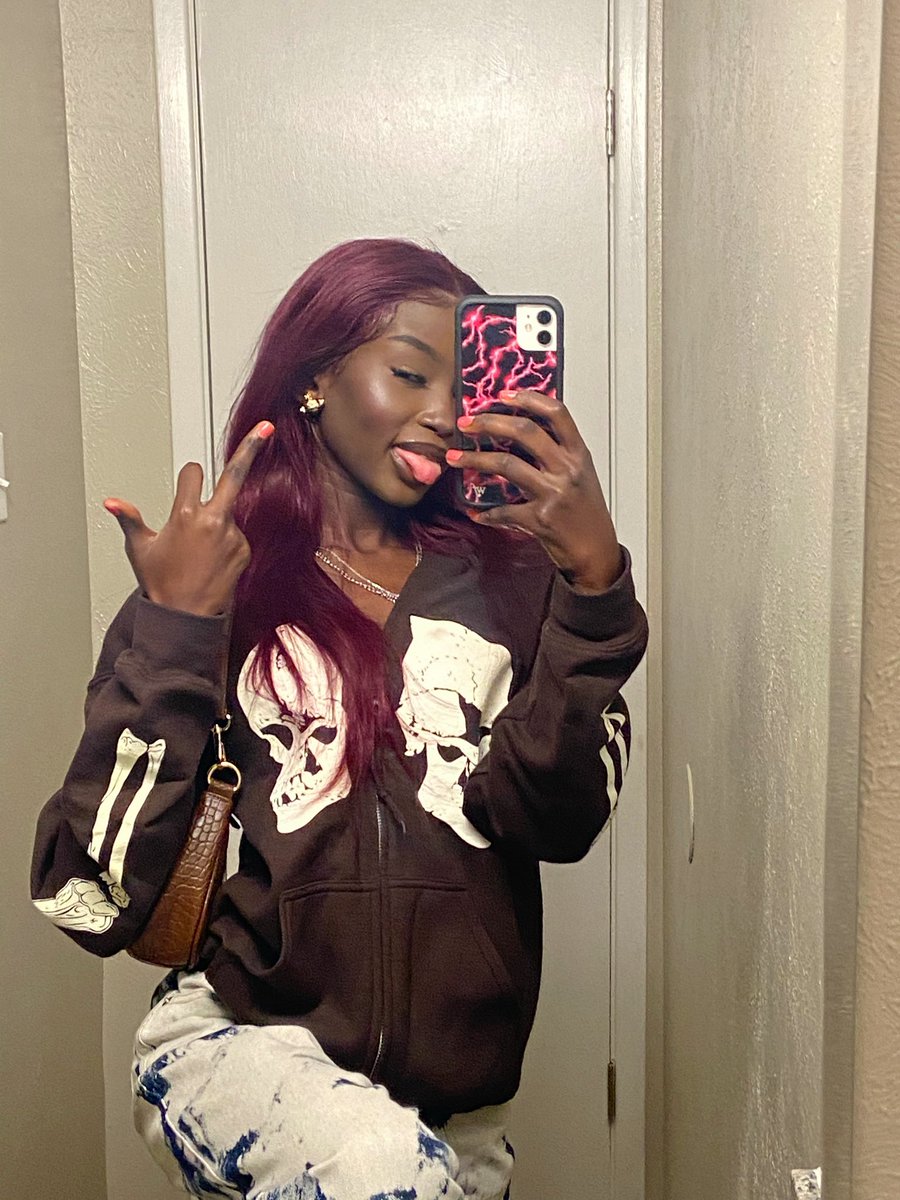 bbybinkk tweet picture