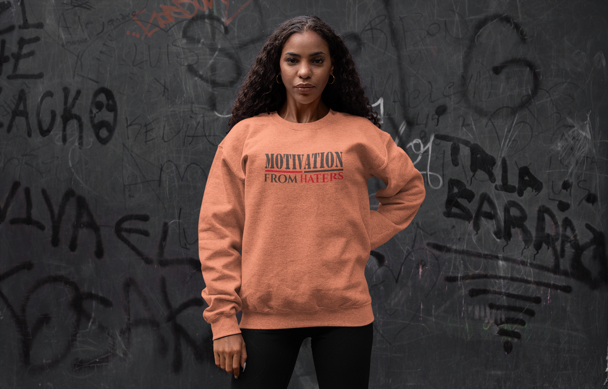 HatersLines's tweet photo. Only..."Motivation from Haters" Crewneck Sweatshirt By @haterslines...Let's SPREAD the Movement
#motivation #inspiration #success #quotes #MotivationalQuotes  #hope #energy #money #freedom #StreetStyle #women #America #streetwear https://t.co/iJ2uqUYTaK