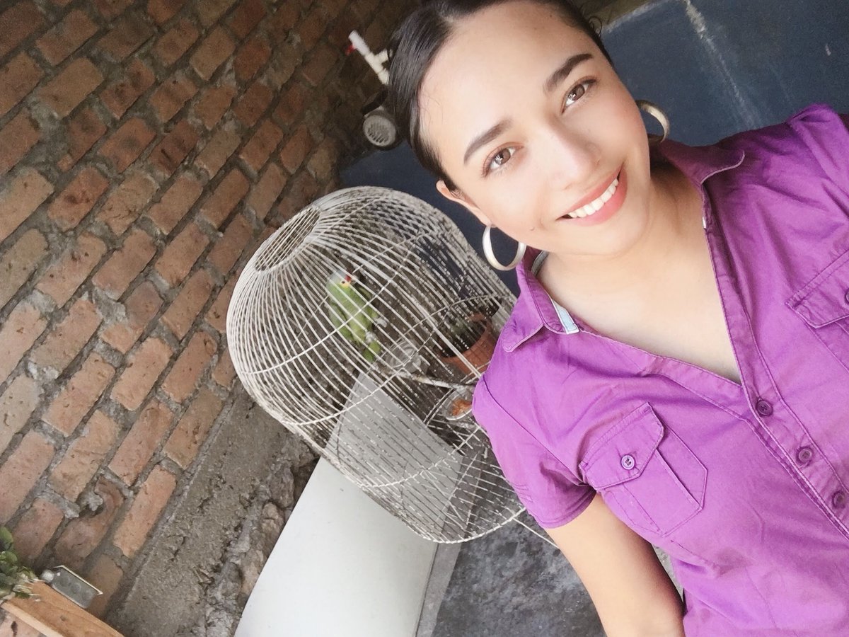 BardShay's tweet photo. Con mi Juanita 
FELIZ MIÉRCOLES!! https://t.co/iQ0msBcwrr