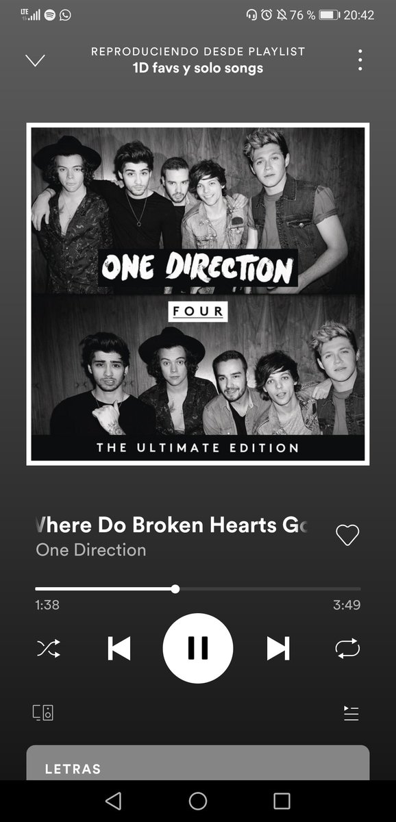 IneeCardozo's tweet photo. Dios 43 minutos y sigue sin pasar nada estoy asi #10YearsOfOneDirection https://t.co/w1sbcGMjik