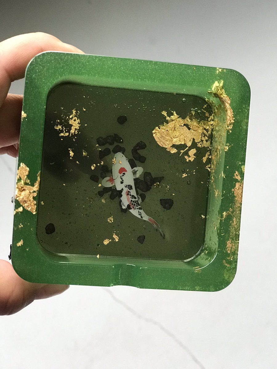drawntosenia's tweet photo. KOI POND ASHTRAY GIVEAWAY✨

I’m giving away FOUR ashtrays/trinket dishes! 

For a chance to win:
•Like &amp; RT
•Make sure you’re following me
•Tag a friend below

Good luck!✨ https://t.co/0u6kR9FGtM