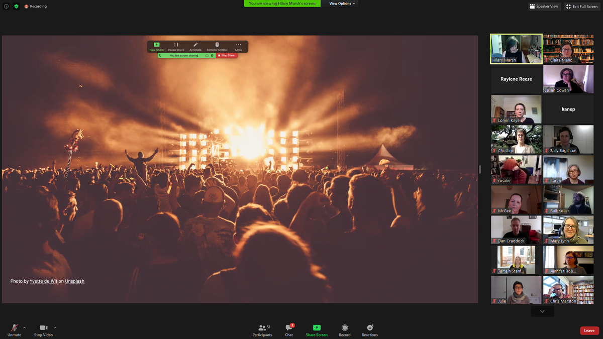 You might not be able to see, but that's @hilarymarsh on stage and all of us at the <a href="/WeAreWeave/">Weave</a> <a href="/MelContentStrat/">Melbourne Content Strategy</a>  meetup enjoying the content strategy insights.