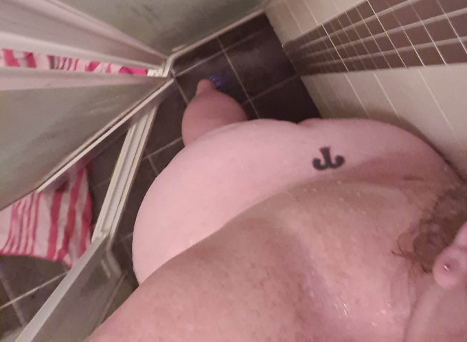 Shower time💙 https://t.co/r34oIfgy3p<a href="/tag/lingerie"class="tags"><span>#lingerie</span></a><a href="/tag/natural"class="tags"><span>#natural</span></a><a href="/tag/monday"class="tags"><span>#monday</span></a><a href="/tag/bbw"class="tags"><span>#bbw</span></a><a href="/tag/plussize"class="tags"><span>#plussize</span></a><a href="/tag/mondaymood"class="tags"><span>#mondaymood</span></a>