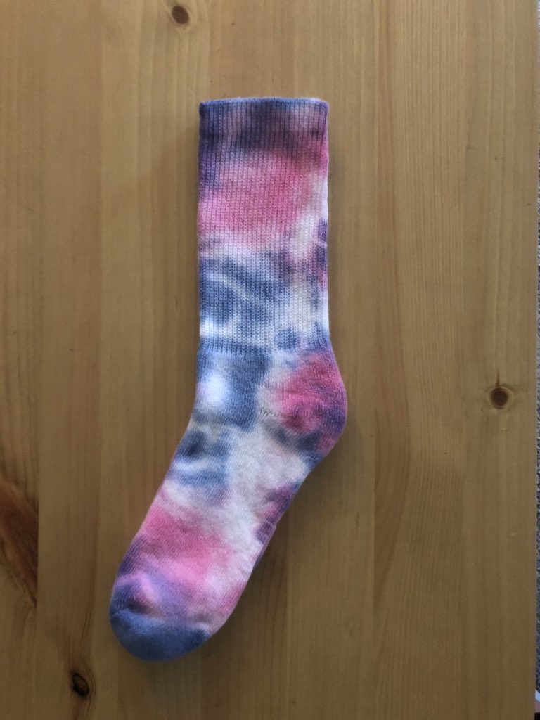KTraves1's tweet photo. Women’s Crew Socks, Fits Shoes Size 4-10. #crewsocks #socks #tiedye #rave #raver #pink #blue https://t.co/oYudFQsdbA