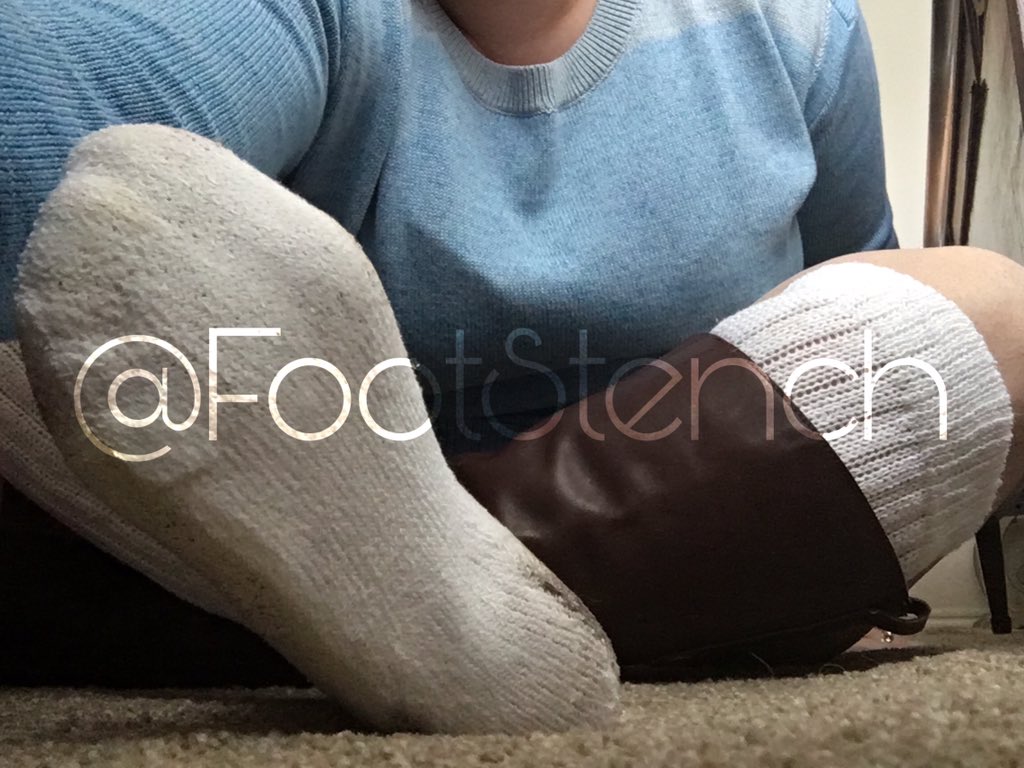 FootStench's tweet photo. #SlouchSocks 😍😍😍 Day 1/4!! https://t.co/xdTLP2drAO