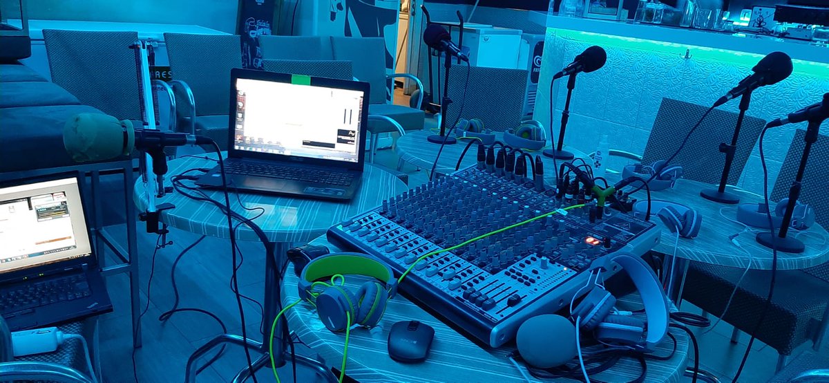 REDIFUSIÓN
JUEVES 23-7-20
⏰ 2:30h y 10:30h

ESPECIAL #PiratasNoche 22-JUL-20
#CafeteriaSpacio

⭐ <a href="/lorcadeportiva/">Lorca Deportiva</a> 

<a href="/HugoIssa/">Hugo Issa</a> (Pte. Lorca D.)
<a href="/IreneJodar/">Irene Jódar Pérez</a> (Cjal. <a href="/AytoLorca/">Ayuntamiento Lorca</a>)
<a href="/ibanurbano02/">iban urbano</a> (entr.)
<a href="/OscarOlivaMeco/">Oscar Oliva</a> (jug)
@pacominarro (jug)
<a href="/Cristobal_CCN/">Cristobal_CCN</a> (Colab.)
#JoseTomás (Spacio)