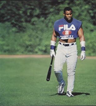 DOM_Frederic's tweet photo. willson    contreras walking into the 60 game season https://t.co/CiVcpnxplU