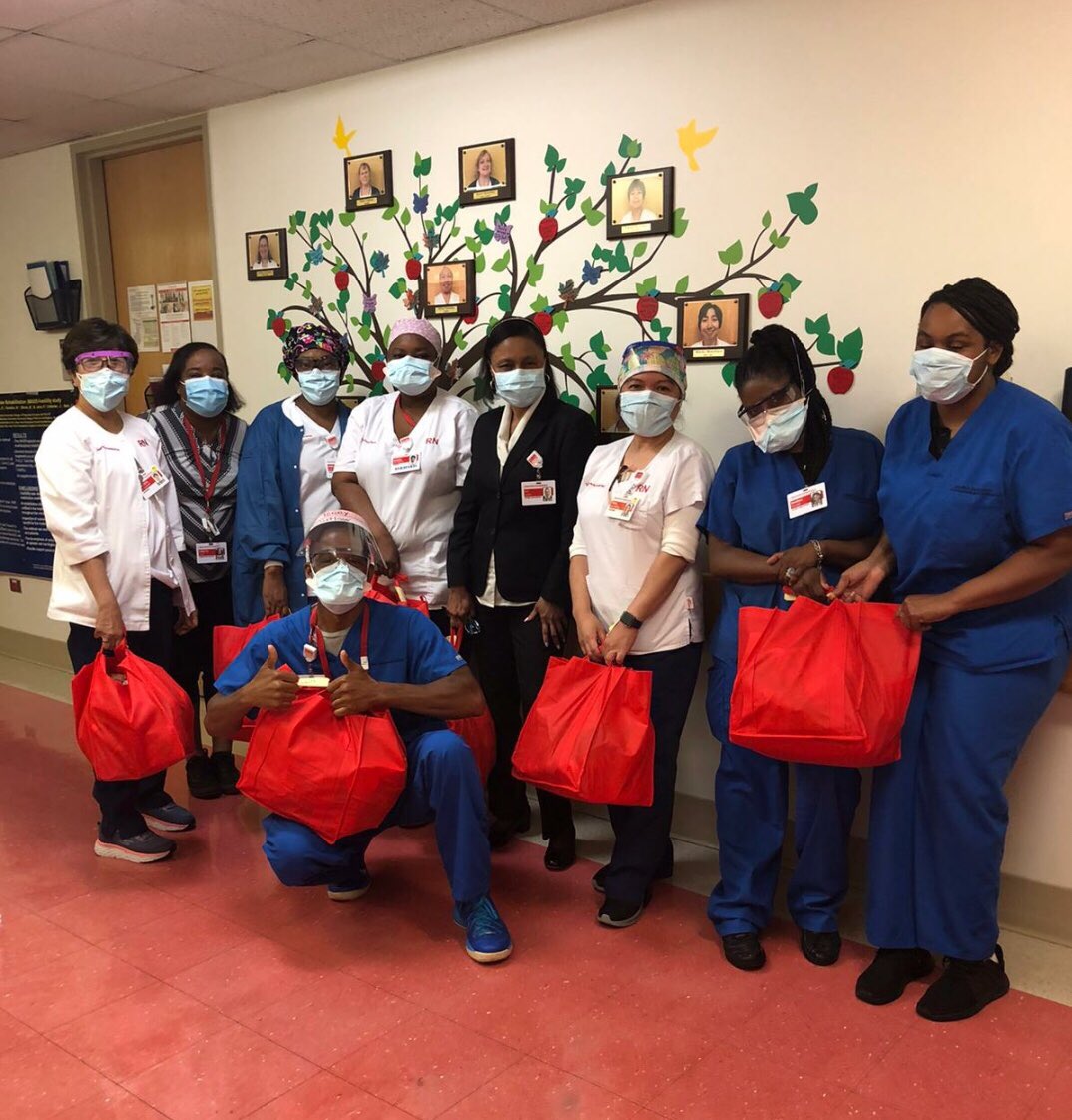 Thank you NYC Healthcare Heroes for your generosity...we at NYP Inpatient Rehab are so appreciative!😘<a href="/nyphospital/">NewYork-Presbyterian</a> @HeadRNColumbia <a href="/gsupgh/">grace su</a> 🥰🥰🥰🥰🥰