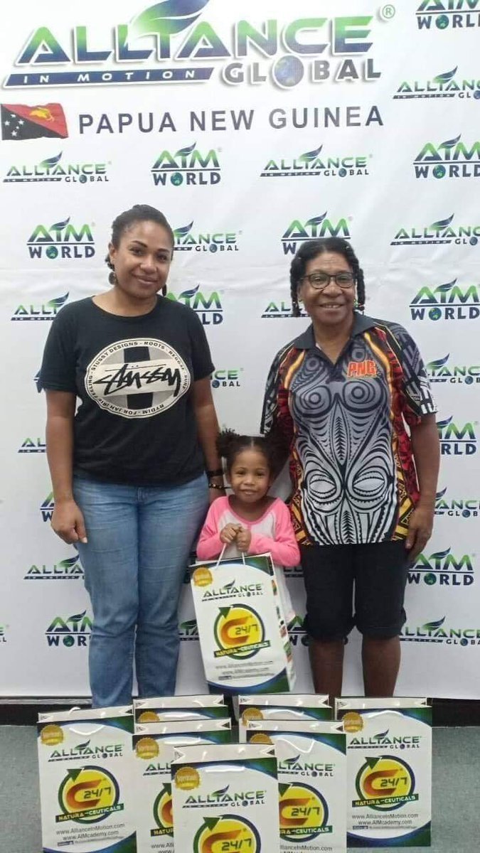 Maed212's tweet photo. Don't invest in banks if you aren't rich already. Expand your business and do more investment. 
AIM GLOBAL takes over Africa and the entire World. https://t.co/mPQlU339k6