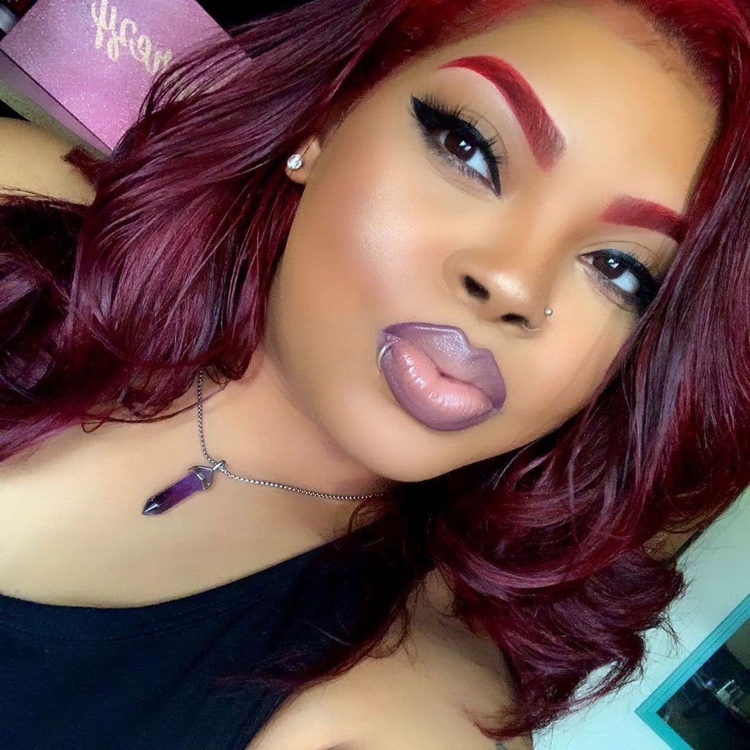 manicpanicnyc's tweet photo. Bloody brilliant! Beautiful @itsmulani looks lucious in #VampireRed after bleaching with our #FlashLightning kit. What color have you been dreaming about this weekend?
#redhairdontcare #redhair #burgundyhair #darkredhair #veganhairdye #Vegan #CrueltyFree #winehair https://t.co/pBJ4wYbCSk