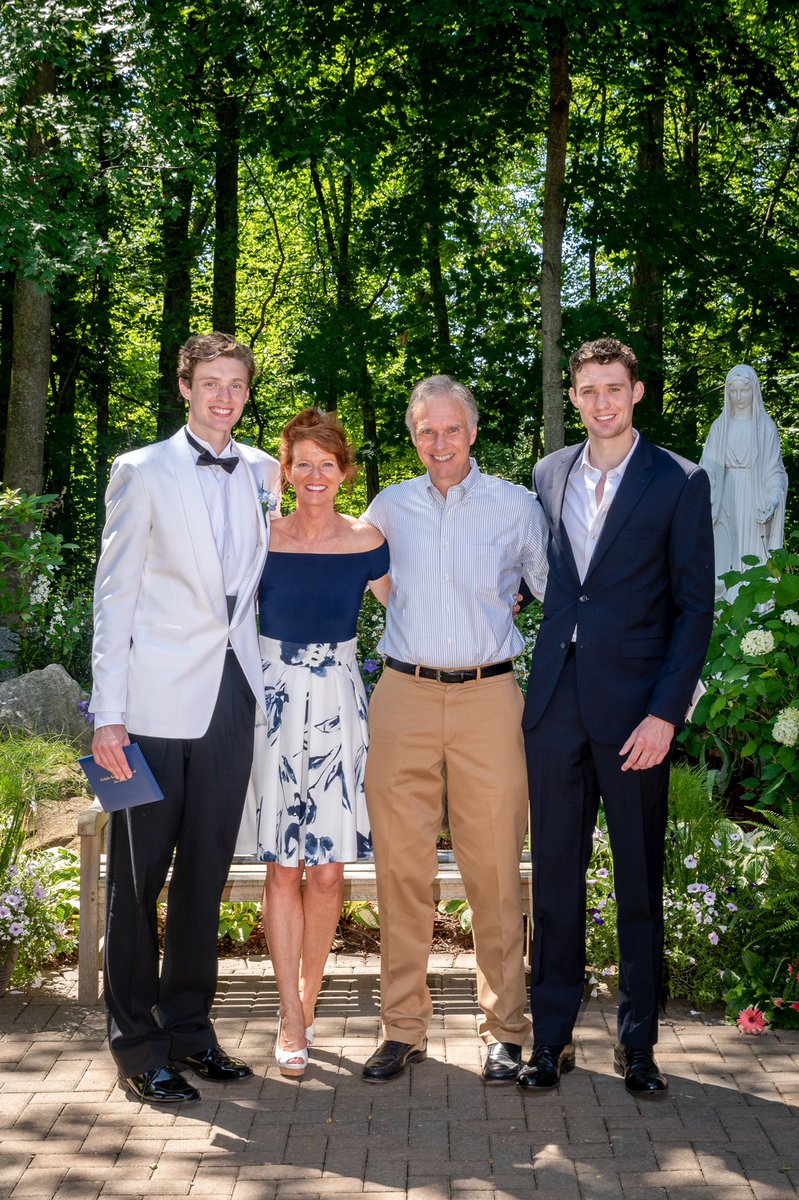 lsmulsky's tweet photo. Congrats Nick! We love you!! https://t.co/EA4ClihqX3