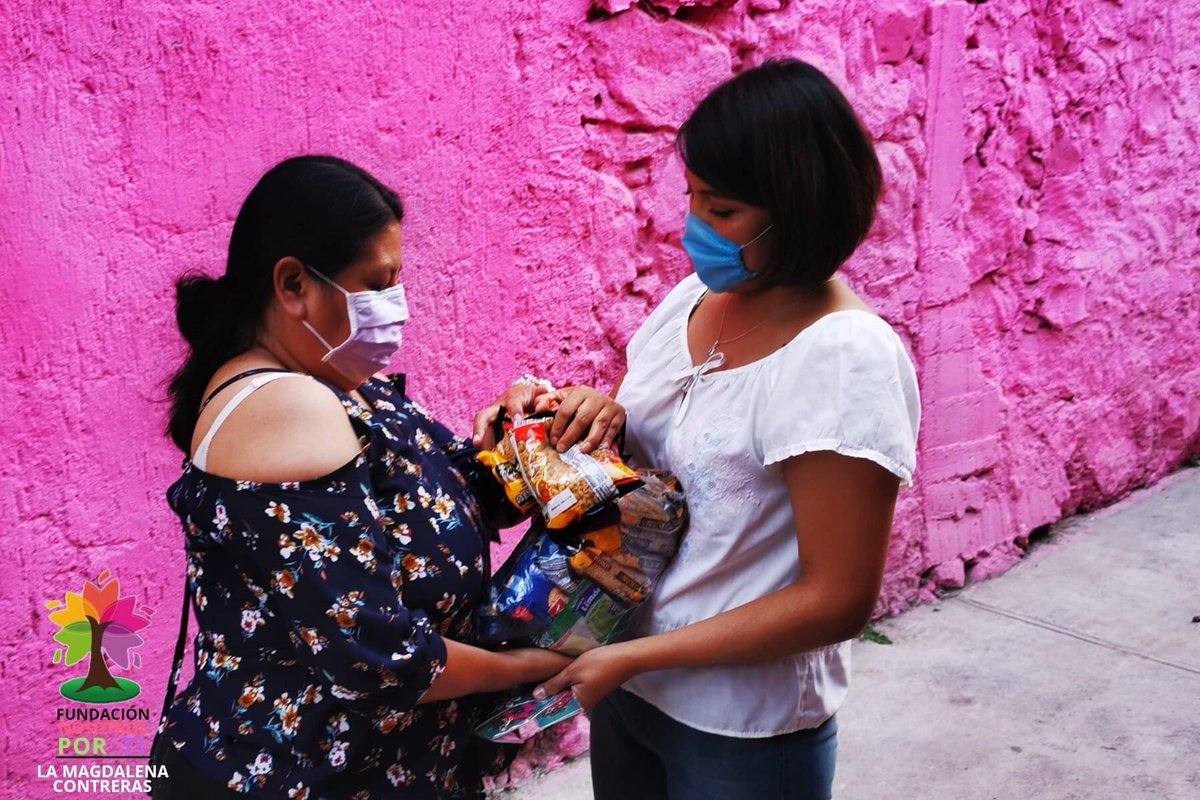 NosotrosxTi's tweet photo. Casiopea Esmeralda gracias por tu esfuerzo e invaluable apoyo para Contreras. Si deseas comprar alguna de las artesanías de la Sra. Esmeralda, visita su Facebook o envíanos un mensaje. Sigamos apoyándonos entre vecinos.
#UnaManoXContreras
#FNxT https://t.co/dnyn6PE0Fy