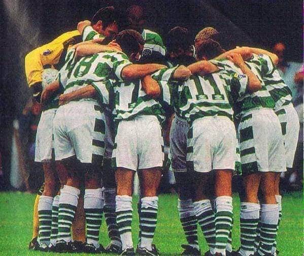 BarbaraMcMahon8's tweet photo. Today sees the 25th birthday of the Huddle so Happy birthday to the Huddle π₯°π₯°β½οΈβ½οΈπππππ xxx xxx #letsalldothehuddle
@CelticFC https://t.co/9x0rHdHjTx